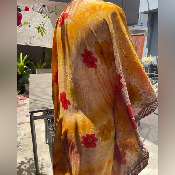 Colorful Vintage Silk Caftan - Picture 3 of 11